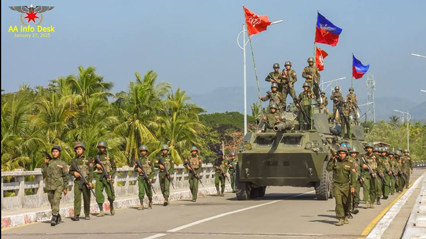 ကျောက်ဖြူနှင့် စစ်တွေတွင် စစ်ရေးတင်းမာနေ
