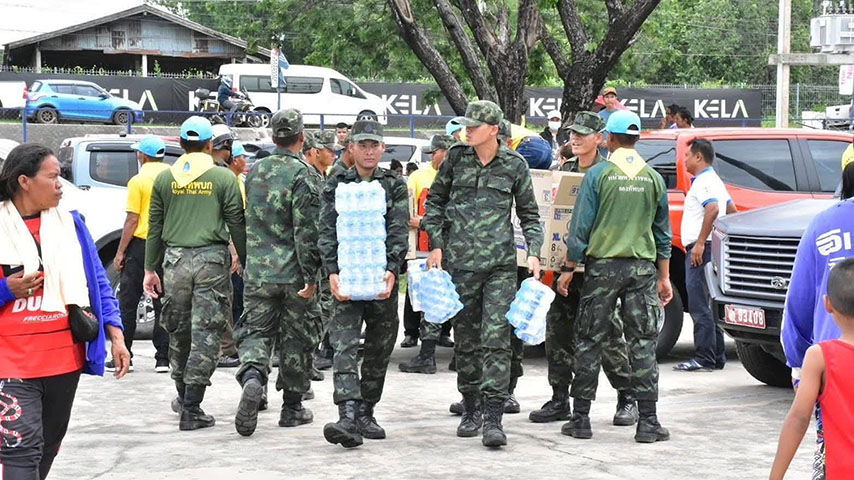 ထိုင်း - ကမ္ဘောဒီးယားနယ်စပ်ရှိ စစ်ဘေးရှောင်များကို ထိုင်းစစ်တပ်က ထောက်ပံကူညီနေ