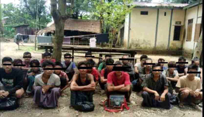 တောင်ကုတ်တွင် ပစ္စည်းများခိုးယူလက်ခံသူ ၂၉ ဦးကို AA ဖမ်းဆီး