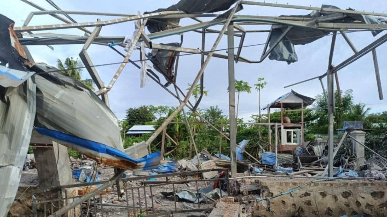 စဥ့်ကူးမြို့နယ် နေရာ ၃ ခုကို စစ်တပ် ဗုံးကြဲ၊ အချုပ်သားအပါအဝင် ၁၂ ဦး သေဆုံး