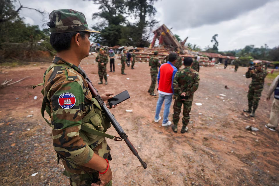 ကမ္ဘောဒီးယား-ထိုင်း အပစ်အခတ်ရပ်စဲရေး နိုင်ငံခြားစစ်သံမှူးများ လေ့လာစောင့်ကြည့်