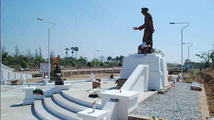 ဗိုလ်ချုပ်ကြေးရုပ်ဟု ဖယ်ရှားခံရသော်လည်း ပြည်သူလူထု၏ လေးစားမှုကို ဖယ်ရှားမရနိုင်