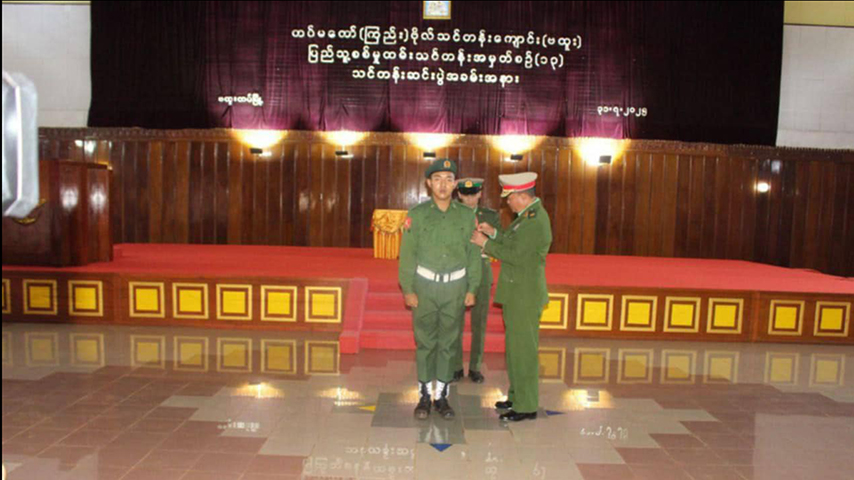 ဗိုလ်ချုပ်ကြီးရဲဝင်းဦး၏သား စစ်သင်တန်းဆင်း