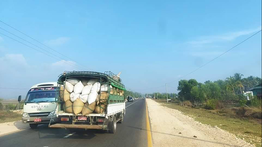 တနင်္သာရီမြို့နယ်၊ ပြည်ထောင်စုလမ်းမကြီးတွင် စစ်ကောင်စီတပ်များအထိုင်ချထား
