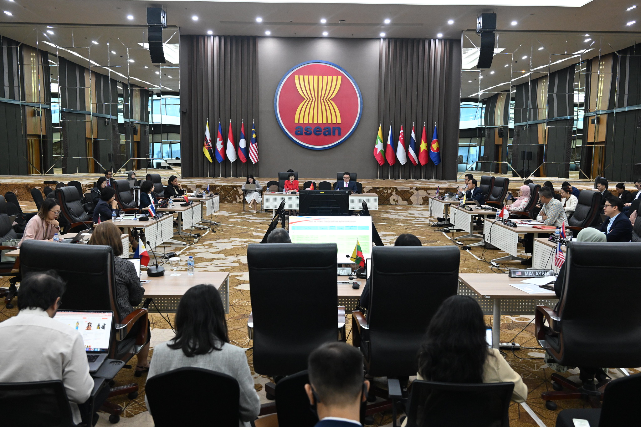 မလေးရှားတွင်ကျင်းပသည့် မြန်မာ့အရေးဆွေးနွေးပွဲ အပြုသဘောဆောင်ဟု သုံးသပ်