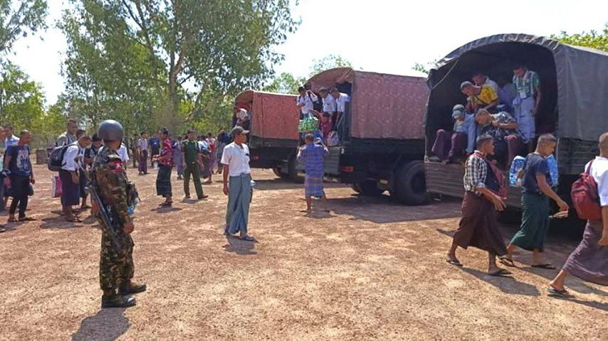 ဧရာဝတီတိုင်းက စစ်မှုထမ်းတပ်သားသစ် ၁၅၀ ကျော်ကို မန္တလေးတိုင်းဘက်ပို့