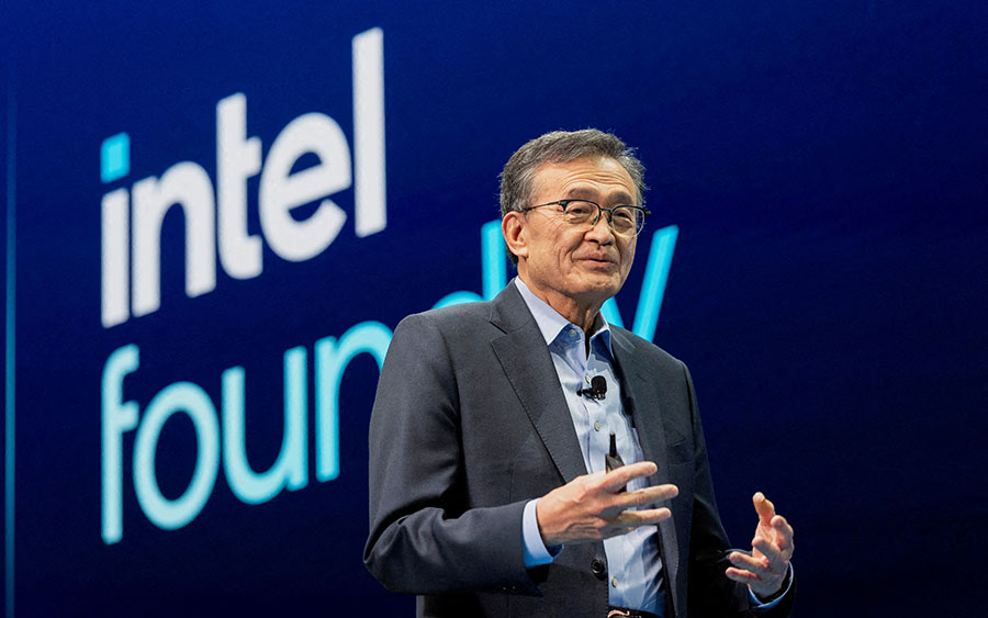 တရုတ်စစ်တပ်နှင့် ဆက်နွှယ်သည့် Intel CEO ချက်ချင်းနုတ်ထွက်ရန် ထရမ့်ပ် တောင်းဆို