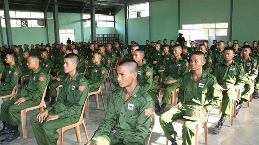 ဟင်္သာတအခြေစိုက် ခလရ ၁၈ က စစ်သား ၈ ဦး ထွက်ပြေး