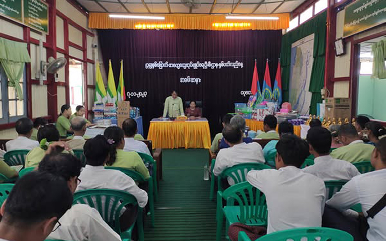 စစ်မှုထမ်းဦးရေပြည့်အောင်မပေးနိုင်သည့် ငပုတောကအုပ်ချုပ်ရေးမှူးများကို စစ်ကောင်စီ ခြိမ်းခြောက်
