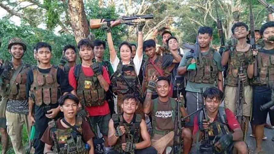 မြင်းခြံနယ်ကိုထိန်းချုပ်ရန် စစ်တပ်က ပျူစောထီးများကို အသေခံတိုက်ခိုင်း