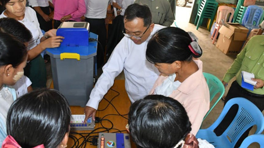 ရွေးကောက်ပွဲအတွက် မဲဆန္ဒနယ်များ ကြေညာ