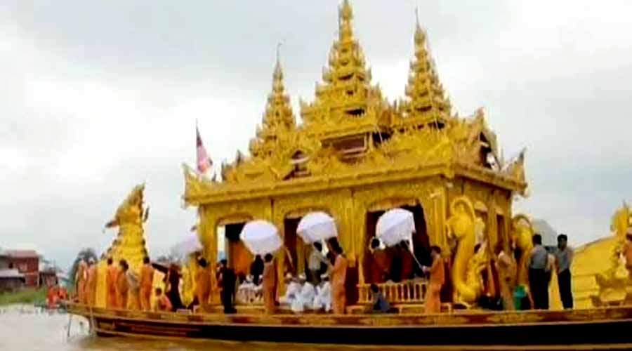 အင်းလေး ဖောင်တော်ဦး ဒေသစာရီကြွချီမည့် လမ်းတလျှောက်ရှိ နေအိမ်များ ဆေးသုတ်ရမည်