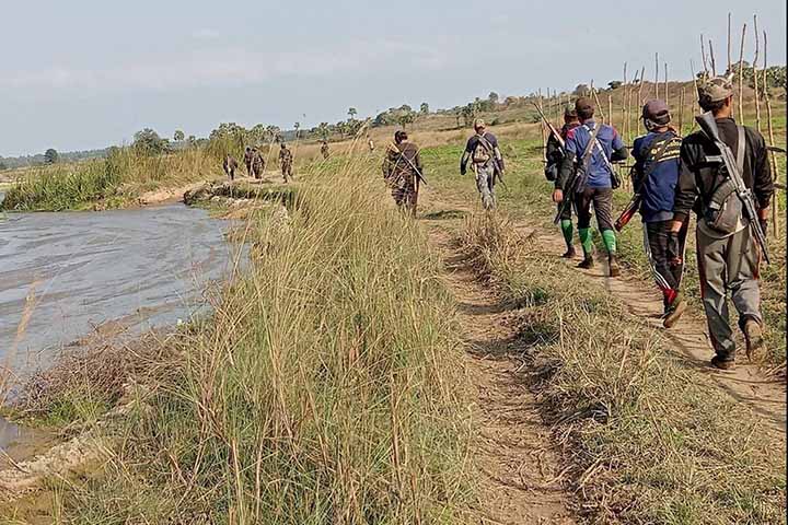 ကနီပကဖ တာဝန်ခံ အပါအဝင် ၁၃ ဦးကို ငွေကြေးအလွဲသုံးစားလုပ်မှုဖြင့် ဖမ်းဆီးစစ်ဆေး
