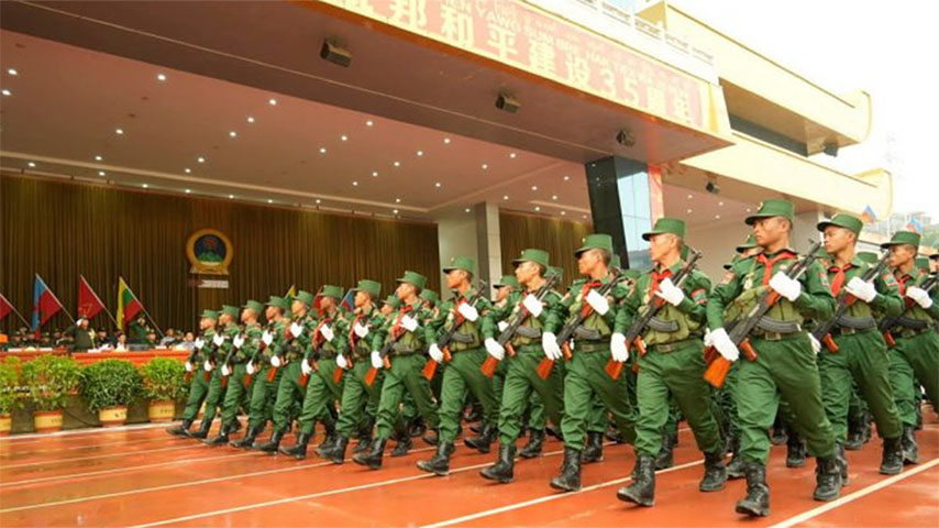 ‘ဝ’တပ်ဖွဲ့ ဆီက အကူအညီမရရင် တိုင်းရင်းသားလက်နက်ကိုင်တွေ ဘာတွေ ထိခိုက်မလဲ