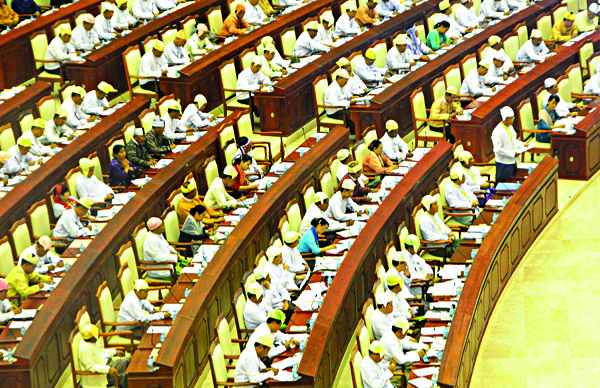 အမတ္လစာ ၁၀ သိန္းေပးရန္ လႊတ္ေတာ္ဆုံးျဖတ္