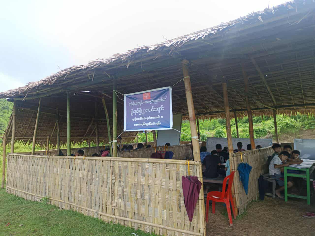 ကျောက်ဖြူက စစ်ရှောင်စာသင်ကျောင်း ရန်ပုံငွေအခက်အခဲကြောင့် ပိတ်ရမည့်အခြေအနေ ရောက်နေ