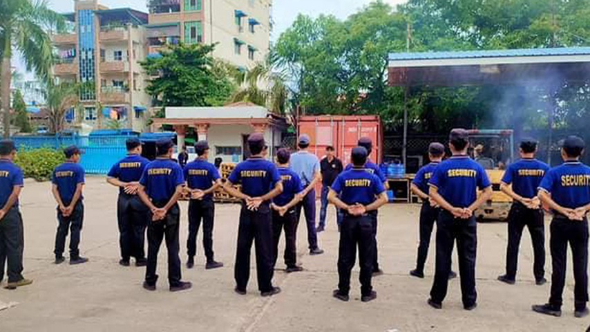 ပေါ်တာဆွဲမခံရရေး ကုမ္ပဏီဝန်ထမ်းများ၏ လစာငွေထဲက ကြိုတင်ဖြတ်ယူ ပြင်ဆင်နေရ