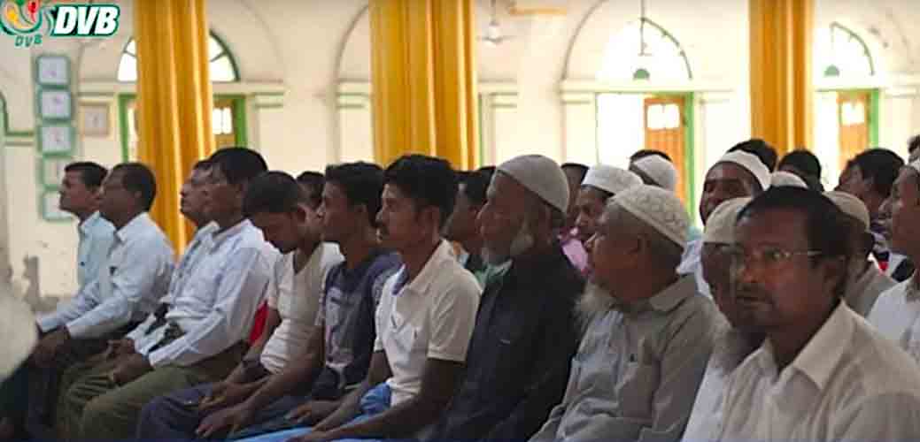 မောင်တော မြို့မဂျာမေဗလီကြီး ပြန်ဖွင့်သည့်အပေါ်  မြို့ခံမွတ်စလင်များ ကြိုဆို 