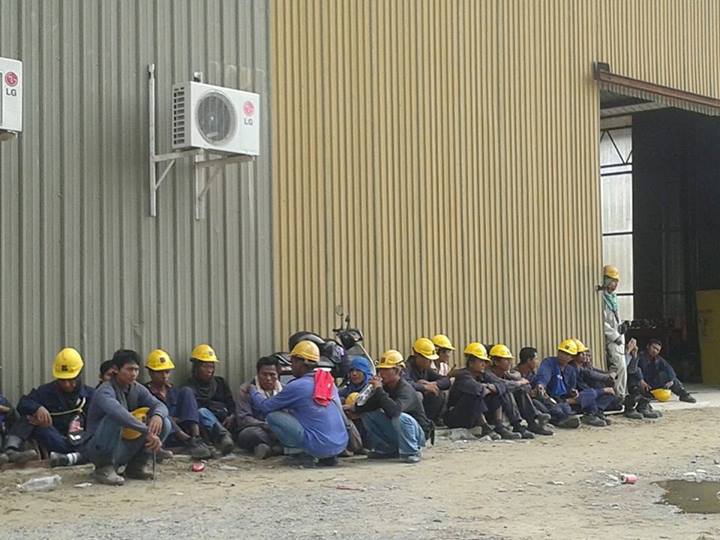 မေလးရွားက ျမန္မာအလုပ္သမားမ်ား တရား၀င္ျဖစ္ေရး သံရံုးလုပ္ေဆာင္ေန