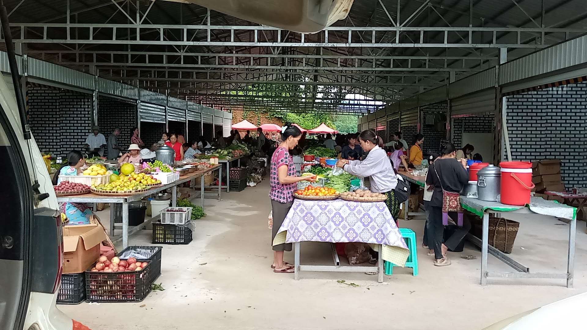 လားရှိုး နမ့်စလပ်ဈေးဟောင်းတွင် MNDAA က ရောင်းချခွင့်မပြုသဖြင့် ဒေသခံများ အခက်ကြုံ
