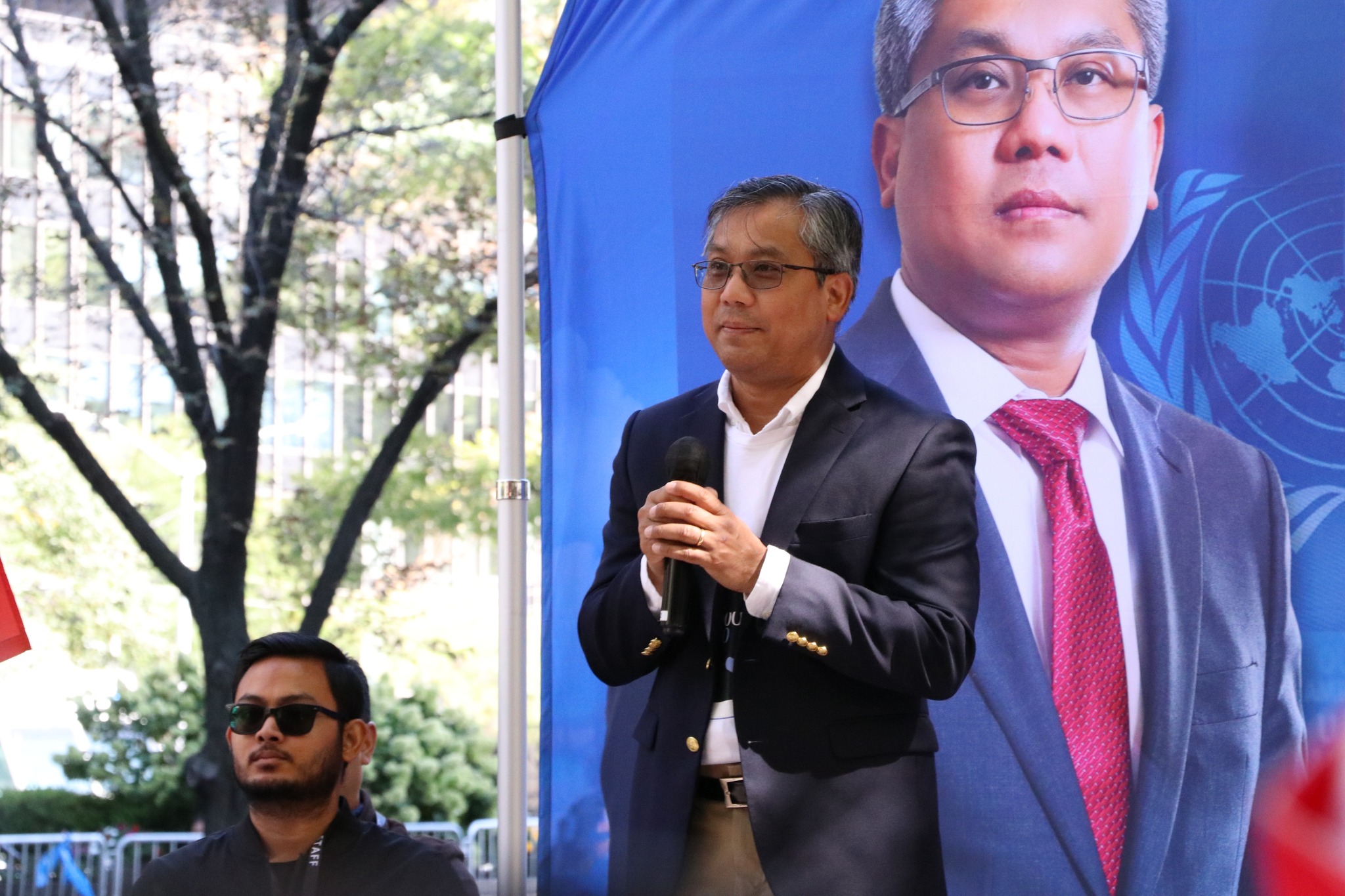 စိန်ခေါ်မှုများကို အတတ်နိုင်ဆုံးကျော်ဖြတ်မည်ဟု သံအမတ်ကြီးဦးကျော်မိုးထွန်း ပြော