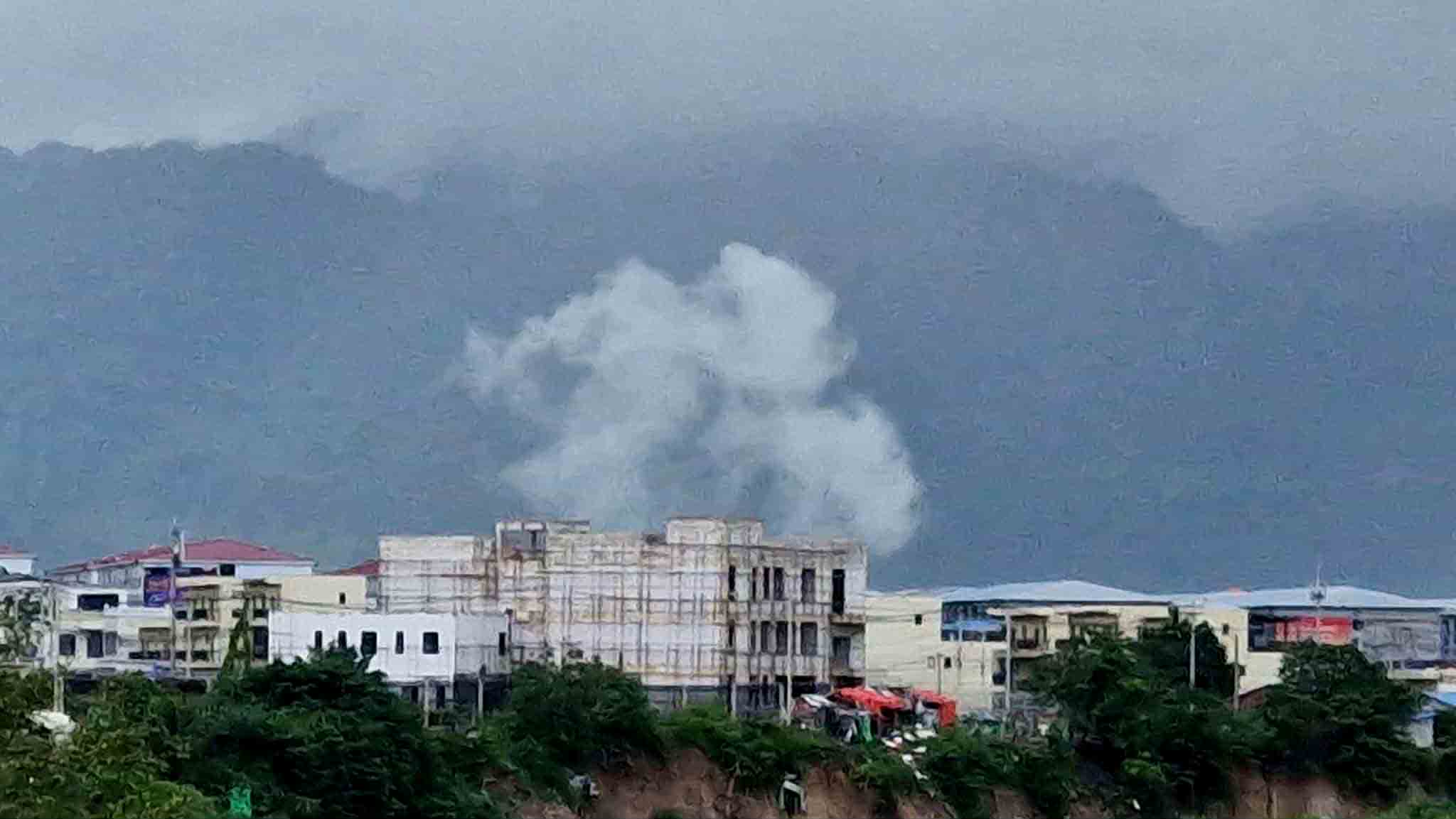 လေးကေ့ကော်အနီး တိုက်ပွဲပြင်းထန်၊ ဒေသခံများ စစ်ဘေးရှောင် ထွက်ပြေး