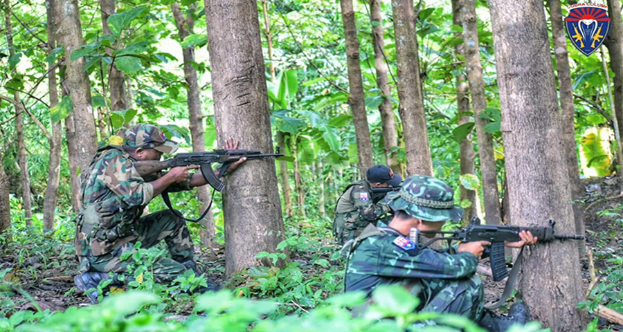မြဝတီတောင်ဘက် ဝေါလေလမ်းပိုင်းကို ထိုးဖောက်သည့်စစ်တပ် အထိနာပြီး ပြန်ဆုတ်