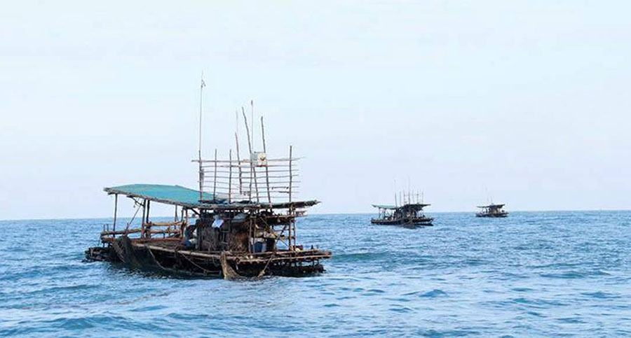 မုန်တိုင်းအရှိန်ကြောင့် ဖျာပုံက ပင်လယ်ကျားဖောင်အစီးရေ ၄၀၀ ကျော် ပျက်စီး
