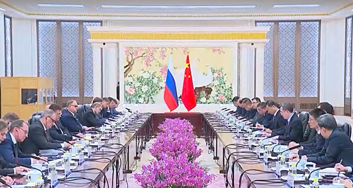 တရုတ်နှင့် ရုရှားတို့ စွမ်းအင်ပူးပေါင်းဆောင်ရွက်မှု မြှင့်တင်ရန် ကတိပြု