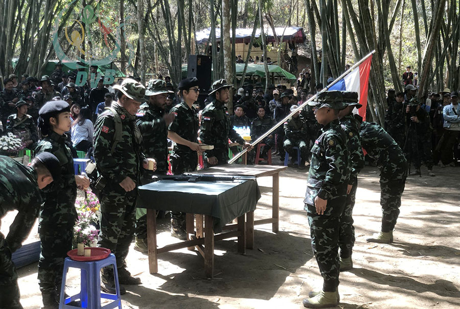 ထိုင်းရောက် ကရင်နီလူငယ်များ တော်လှန်ရေးတွင် ပါဝင်ရန် KNDF ဒုစစ်ဦးစီးချုပ် ဖိတ်ခေါ် 