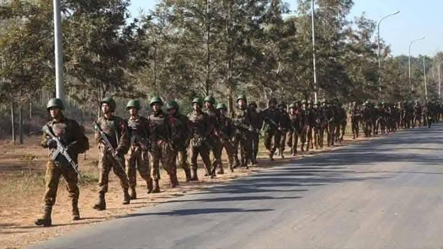 မလှိုင်တွင် ၁၃ နှစ်အရွယ် ကလေးငယ်ကို စစ်တပ်က မုဒိမ်းကျင့်ပြီး မိသားစုဝင်များနှင့်အတူ သတ်ဖြတ်