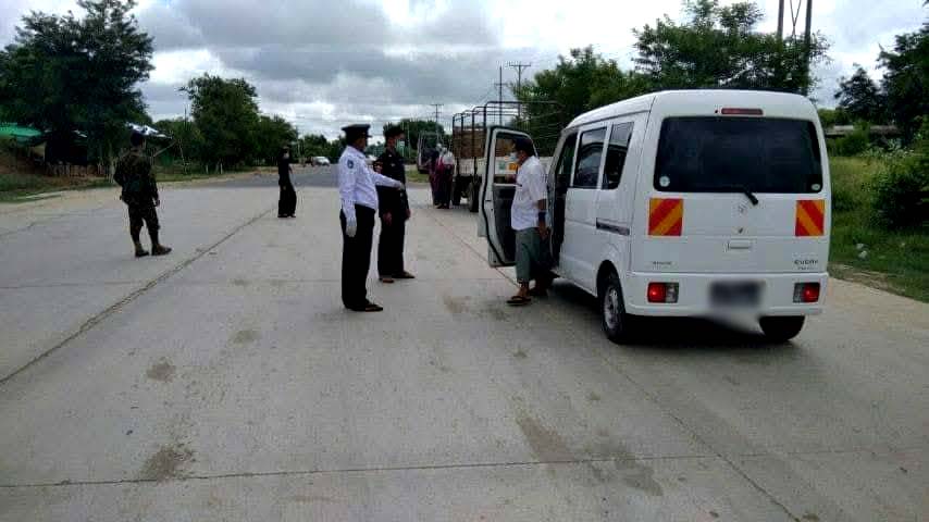ကြို့ပင်ကောက်နှင့် အုတ်ဖိုမြို့နယ်တွင် စားသောက်ကုန် သယ်ခြင်းကို စစ်တပ် ကန့်သတ်