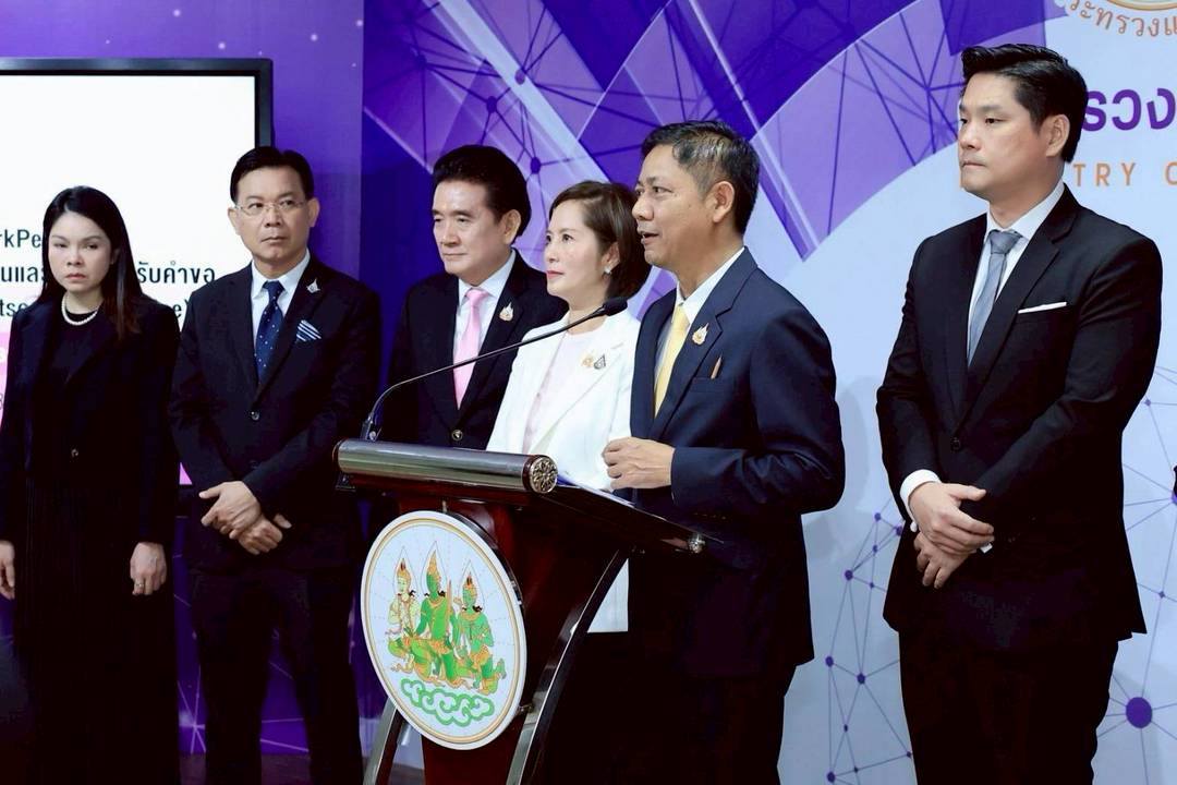 ထိုင်းတွင် အထောက်အထားမဲ့လုပ်သားများ အွန်လိုင်းက မှတ်ပုံတင်နိုင် 