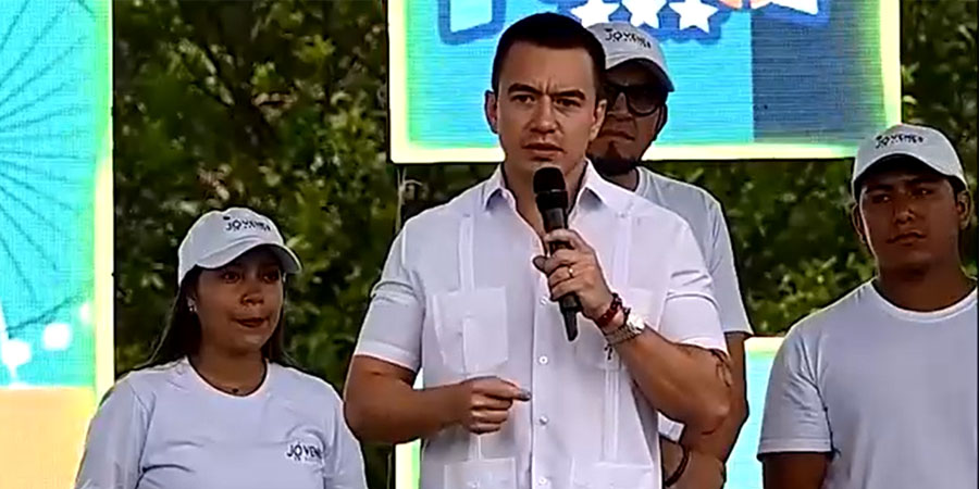 ယာဉ်တန်း တိုက်ခိုက်ခံရပြီးနောက် ခြိမ်းခြောက်မှုကို ခံနိုင်ရည်ရှိရန် အီကွေဒေါ သမ္မတ တိုက်တွန်း