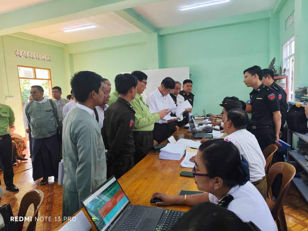 မန္တလေးတွင် မဲစာရင်းများ မှားယွင်းနေ 