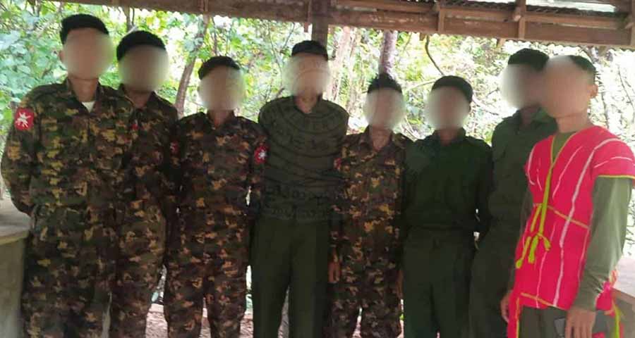 စစ်ကောင်စီတပ်သား ၇ ဦး KNLA ထံ အလင်းဝင်