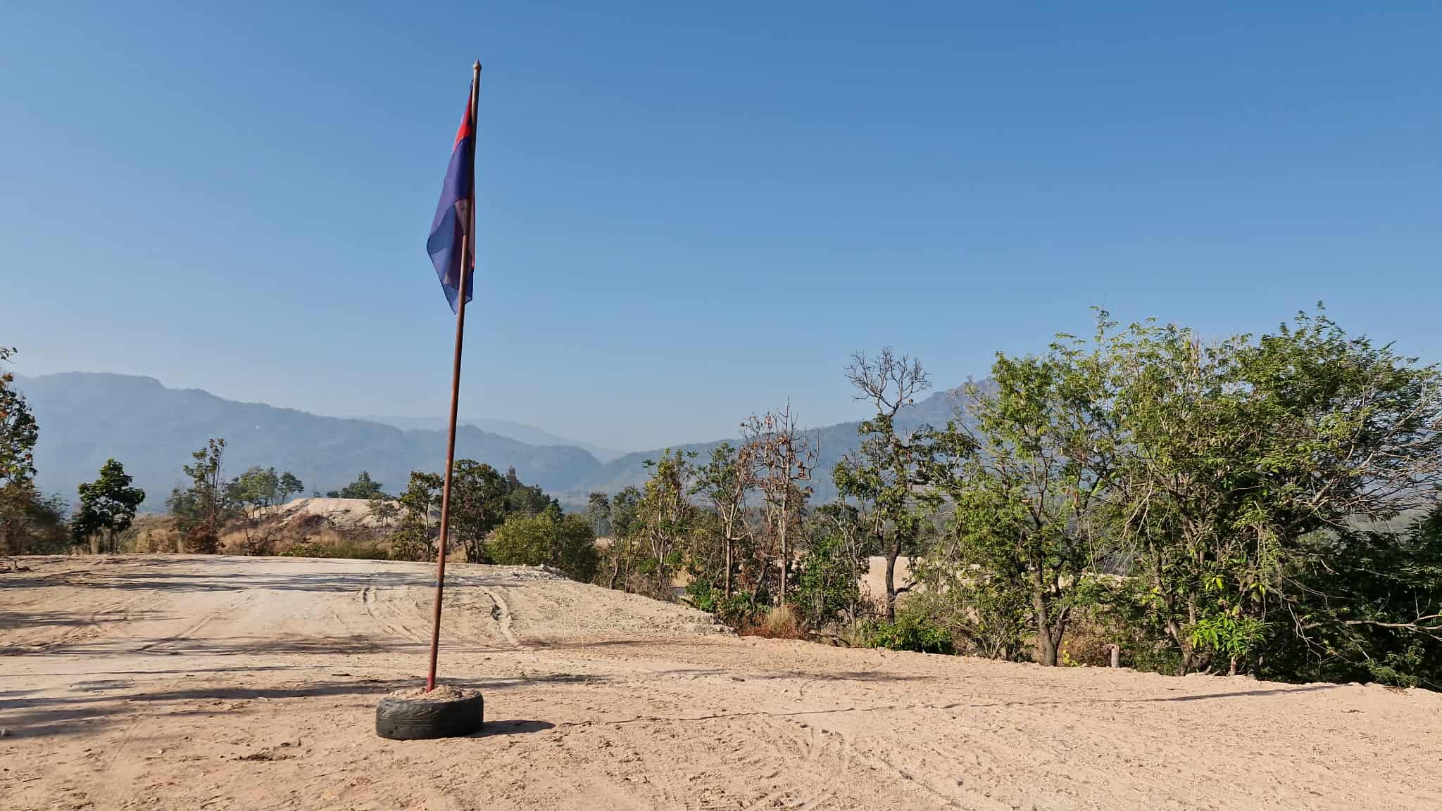 လေးကေ့ကော် စွယ်တော်ကုန်းကို စစ်တပ်က ပြန်သိမ်းပိုက်