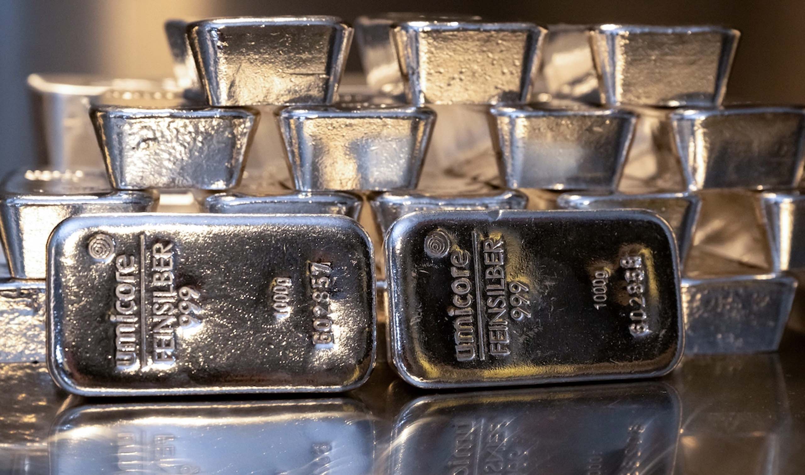 တောင်ကိုရီးယား၌ ငွေသတ္တု ဝယ်လိုအား မြင့်တက်လာပြီး ဈေးနှုန်းစံချိန်တင်မြင့်တက်