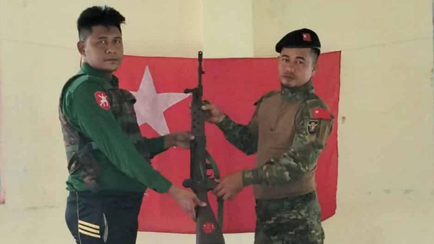 စစ်ကောင်စီတပ်သား ၂ ဦး တနင်္သာရီ ပကဖထံ ဘက်ပြောင်းခိုလှုံ