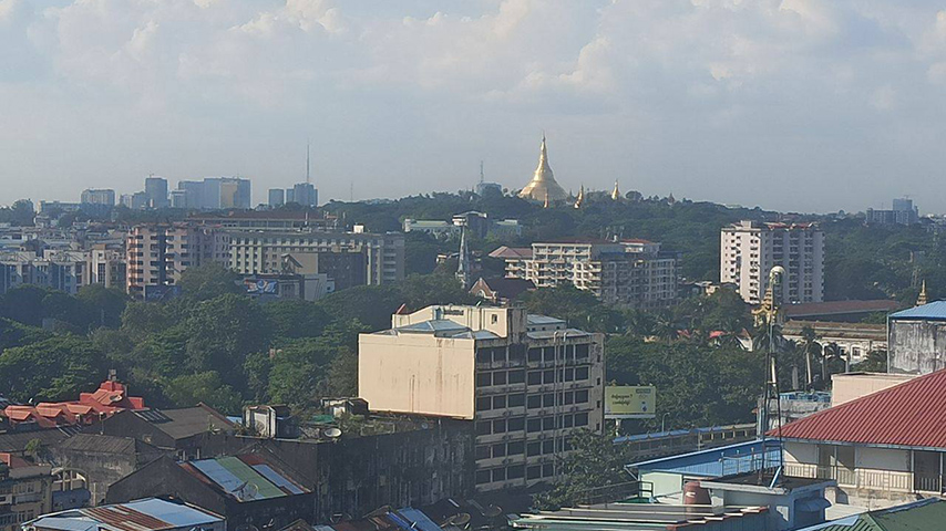 ရန်ကုန်တွင် ဧည့်စာရင်း အစစ်ကြမ်းနေ