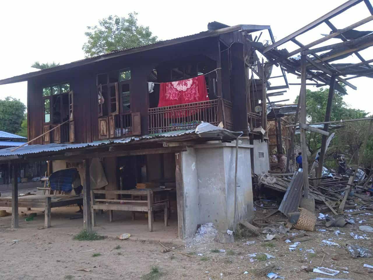 ဒီပဲယင်းမြို့နယ်၊ ဘုတ်ထမ်းရွာကို စစ်တပ်က ဗုံးကြဲ