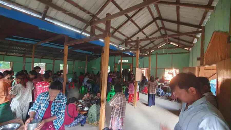 ပခုက္ကူမြို့နယ်၌ စစ်တပ် လက်နက်ကြီးပစ်ခတ်မှုကြောင့် ပြည်သူ ၃ ဦး ဒဏ်ရာရ