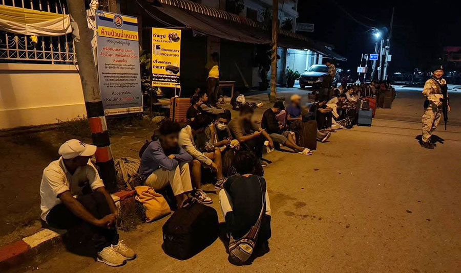 ကျားဖြန့်မှ စွန့်ခွာလာသည့် နိုင်ငံခြားသားများနှင့် မပတ်သက်ရန် KNU ကျုံဒိုးမြို့နယ် သတိပေး  