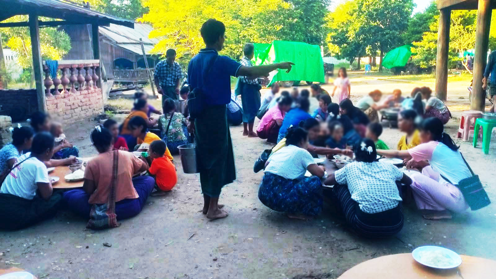 ဘုတလင်မြို့နယ်၌ တိုက်ပွဲပြင်းထန်ပြီး ပိတ်မိပြည်သူများကို တော်လှန်ရေးတပ်ဖွဲ့ ကယ်ထုတ်