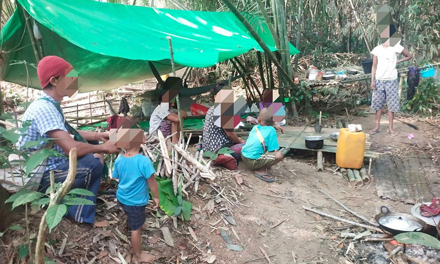 မောတောင်မြို့တွင် စစ်တပ် လက်နက်ကြီးပစ်ခတ်မှုကြောင့် ဒေသခံများ ထွက်ပြေး