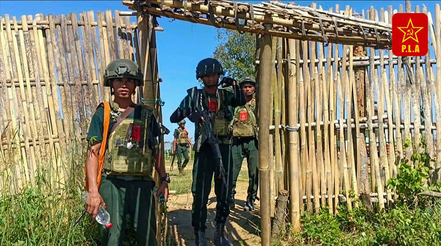 နေပြည်တော် တပ်ကုန်းရှိ စစ်တပ်၏ လုံခြုံရေးကင်းစခန်းကို PLA ဝင်စီး
