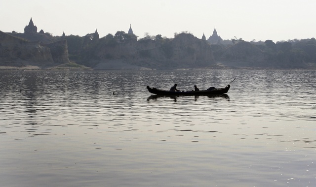 ဧရာ၀တီျမစ္၀ွမ္း ဘက္စုံဖြံ႔ၿဖိဳးတုိးတက္ေရး ကမၻာ့ဘဏ္ ေဒၚလာသန္း ၁၀၀ ကူညီမည္