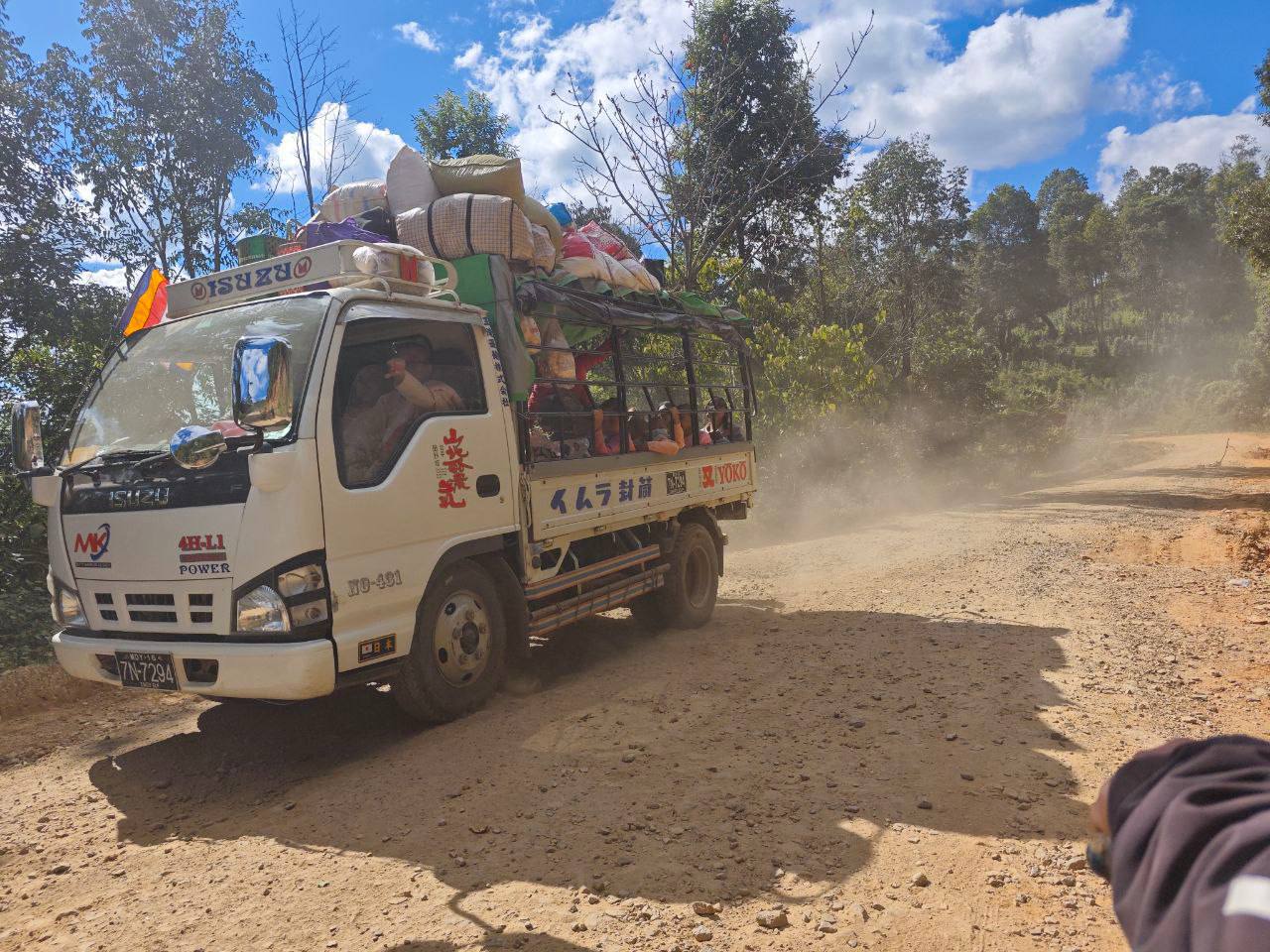 မိုးကုတ်နှင့် မိုးမိတ်မြို့တွေထဲ စစ်ကောင်စီတပ်ဖွဲ့ဝင်များ စတင်ဝင်ရောက်