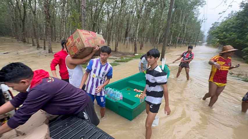 ထိုင်းတောင်ပိုင်း ရေဘေးသင့်ပြည်သူများသို့ NUG က အကူအညီပစ္စည်းနှင့် ခွန်အားပေး သဝဏ်လွှာပေးပို့