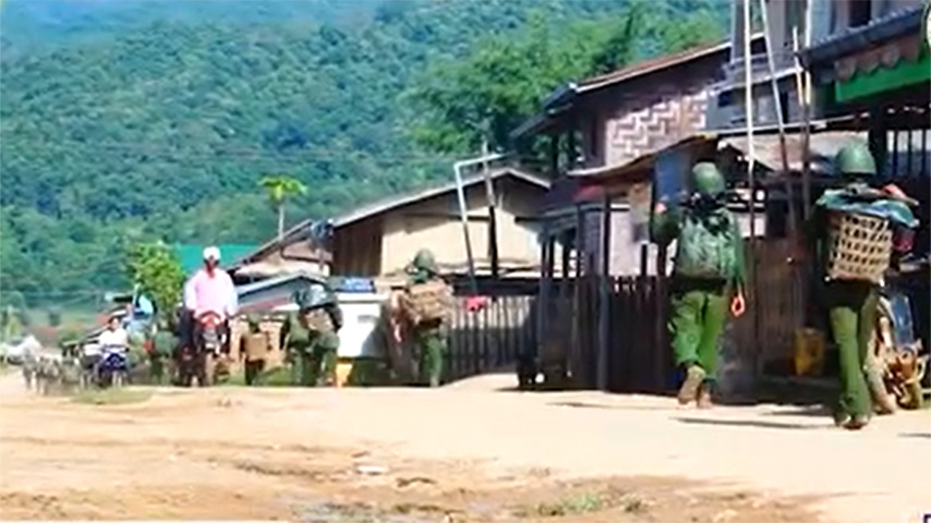 ကားအစီး ၁၀၀ ခန့်ဖြင့် မိုးကုတ်ကို စစ်ကောင်စီ ဝင်ရောက်